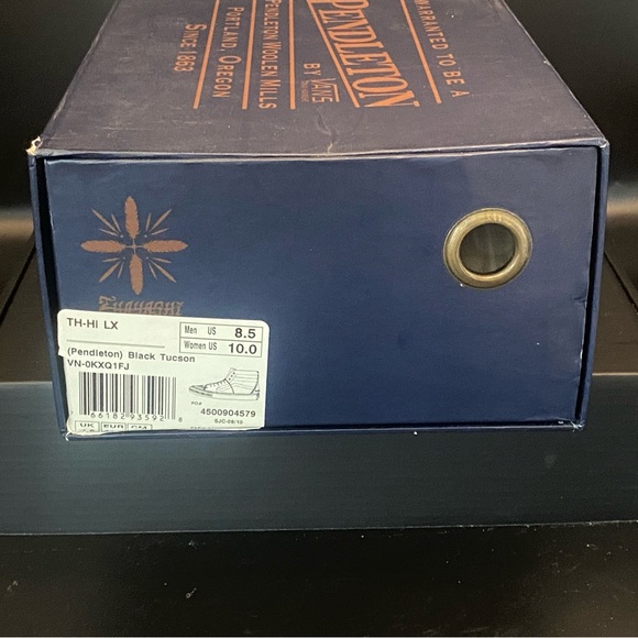 Vans Vault x Pendleton x Taka Hayashi Hi LX m8.5 w10 - Picture 12 of 12